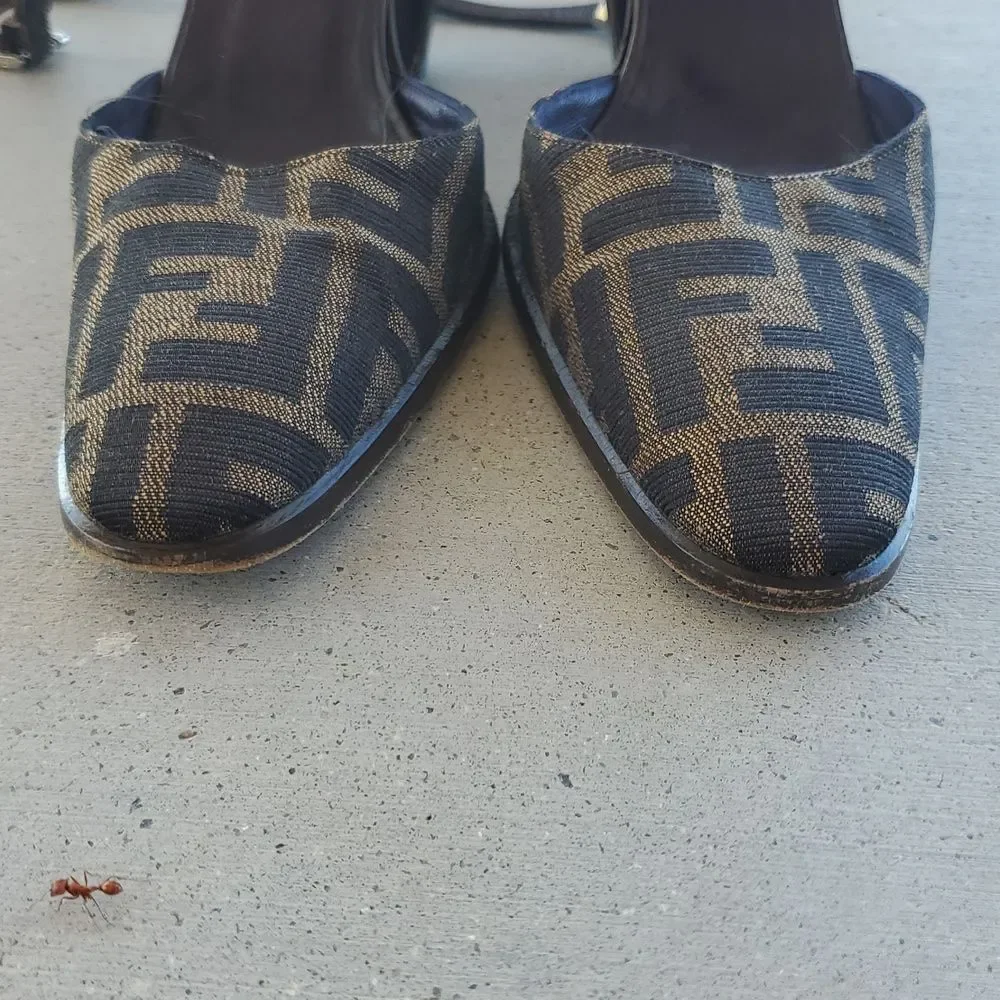 Fendi FF Monogram Slingback Mule Heels – Size 6.5M    A classic Fendi silhouette